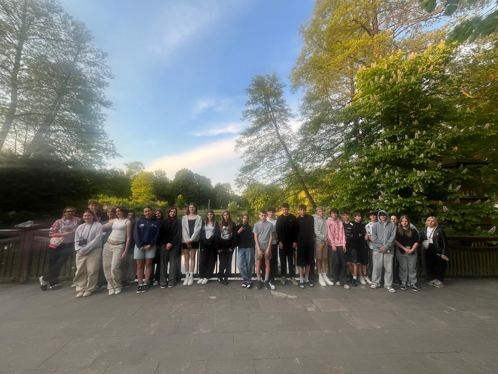 You are currently viewing Wycieczka klas VIII do Zwierzyńca i Zamościa – natura, historia i przygoda!