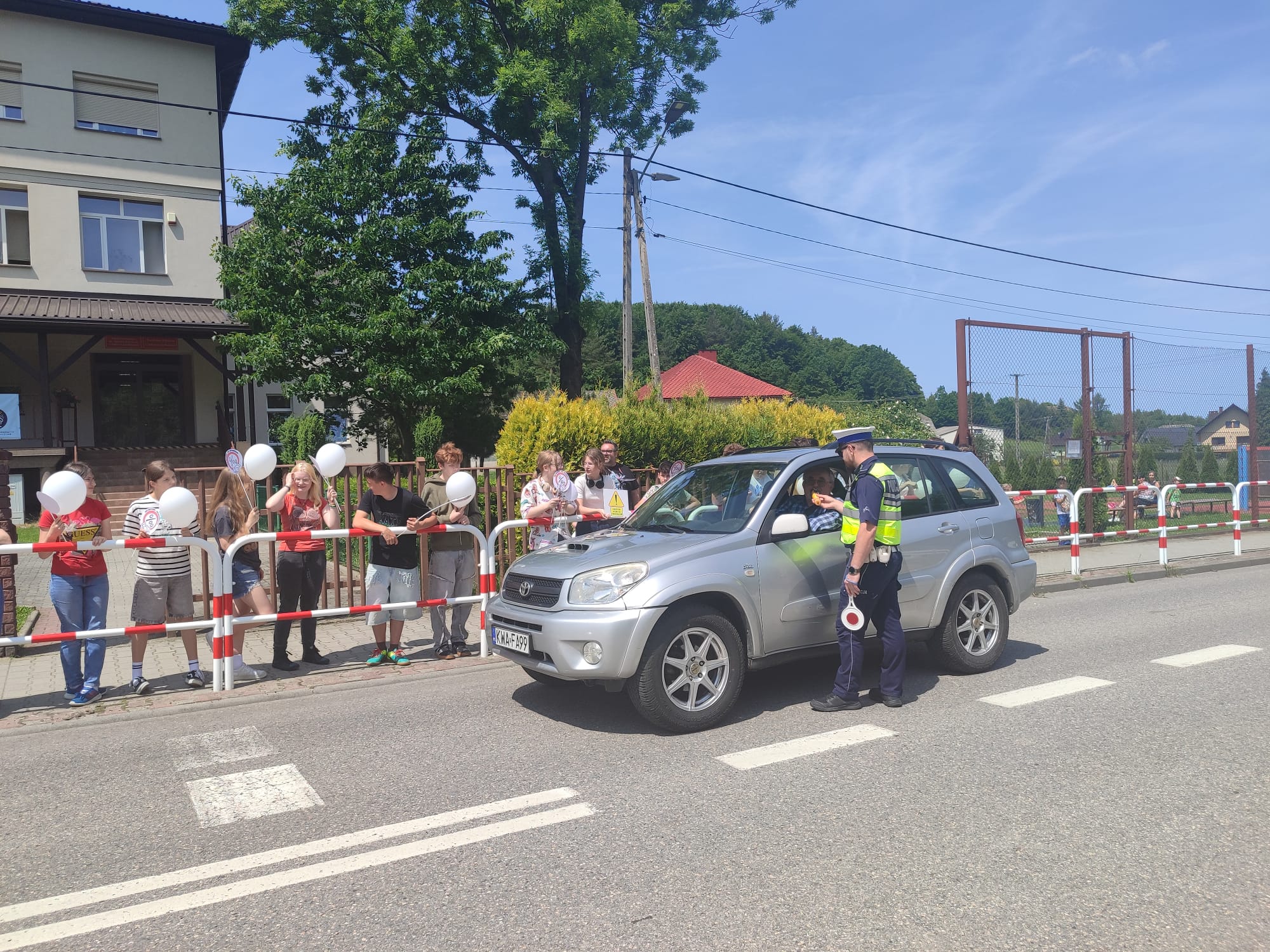 You are currently viewing Świadomi i odpowiedzialni – uczniowie SP w akcji „No promil – No problem