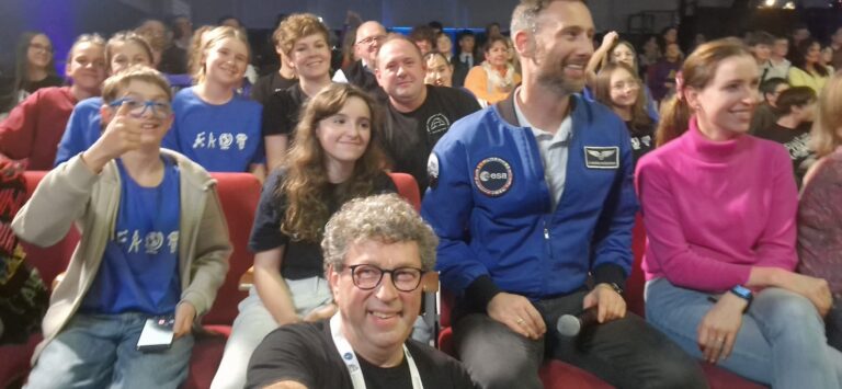 Read more about the article Spotkanie ze Sławoszem Uznańskim – niesamowita podróż w stronę gwiazd! 